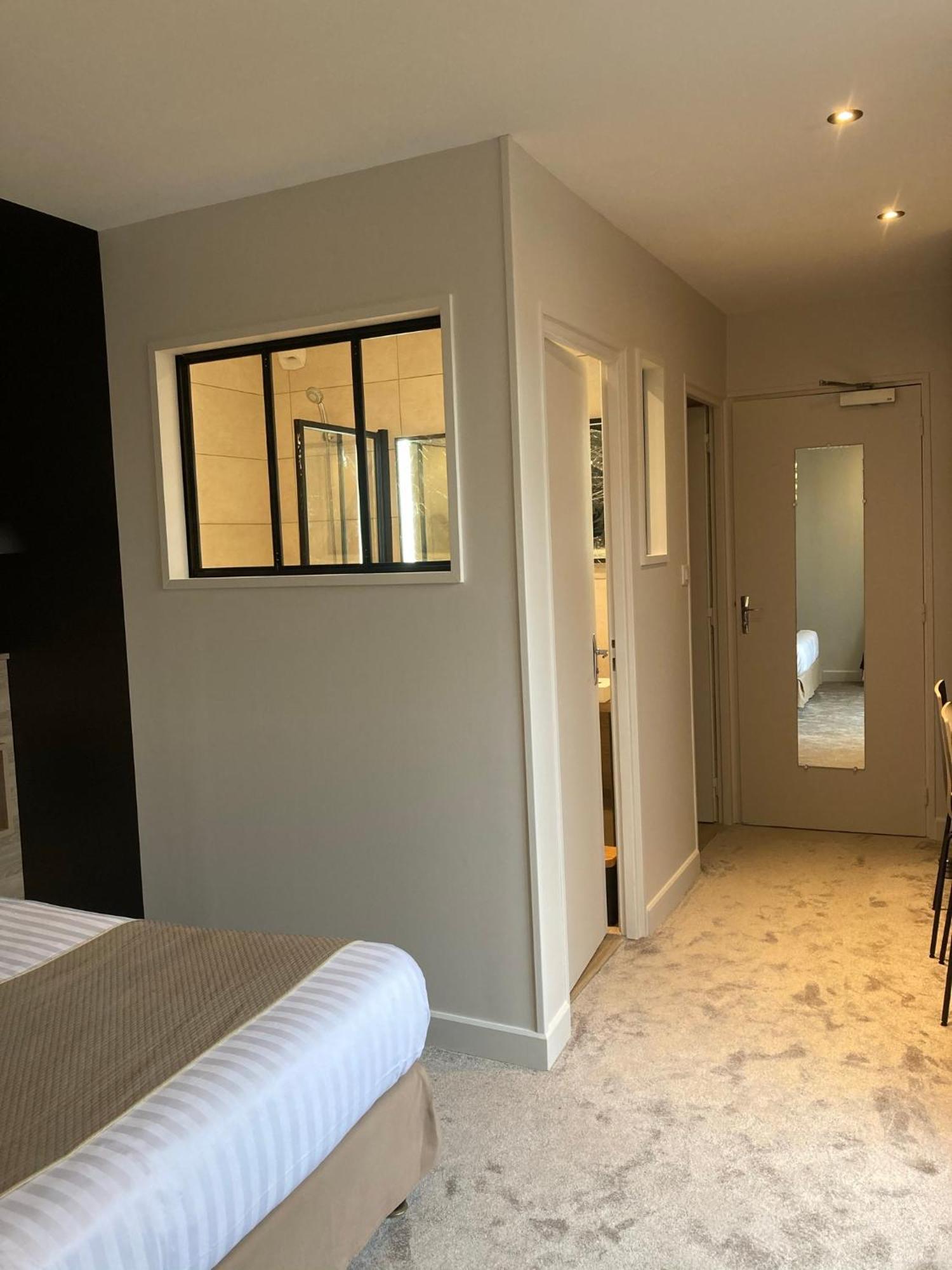 Logis Hotel Restaurant Des Voyageurs Le Malzieu-Ville エクステリア 写真
