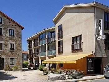 Logis Hotel Restaurant Des Voyageurs Le Malzieu-Ville エクステリア 写真