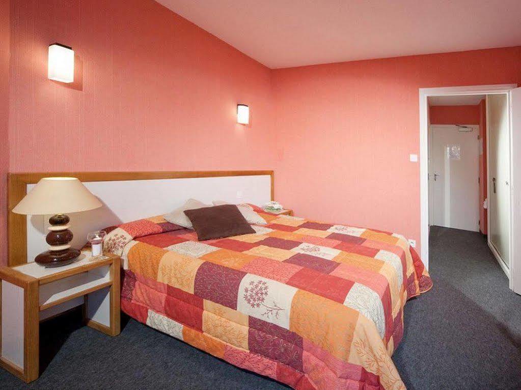 Logis Hotel Restaurant Des Voyageurs Le Malzieu-Ville エクステリア 写真
